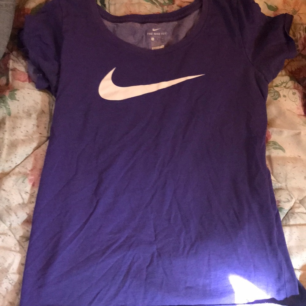 Nike Tee